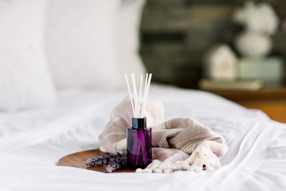 ایجاد بوی خوب در اتاق خواب شما