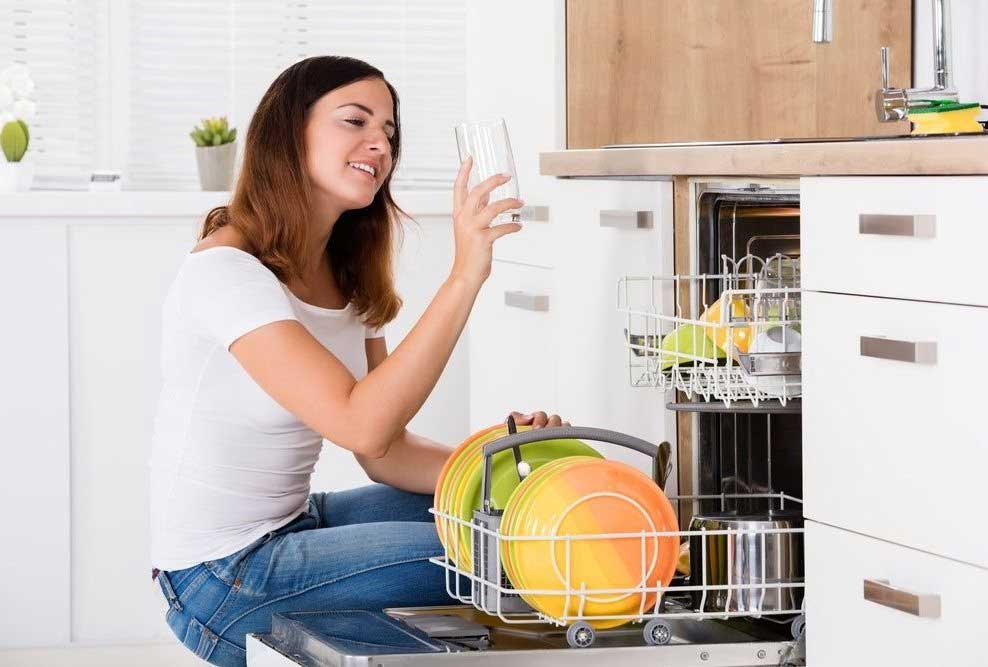 تمیز کردن ماشین ظرفشویی با روش های مختلف (هر مارکی)