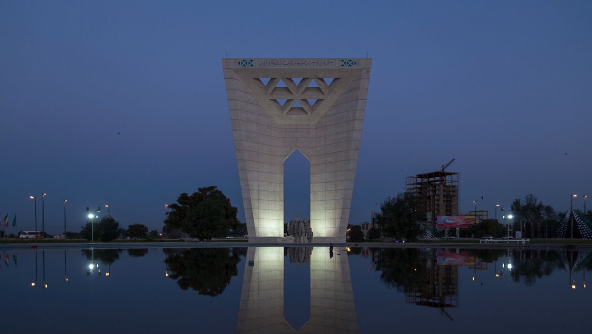 خدمات خاکبرداری در قزوین با تجهیزات کامل و با سرعت