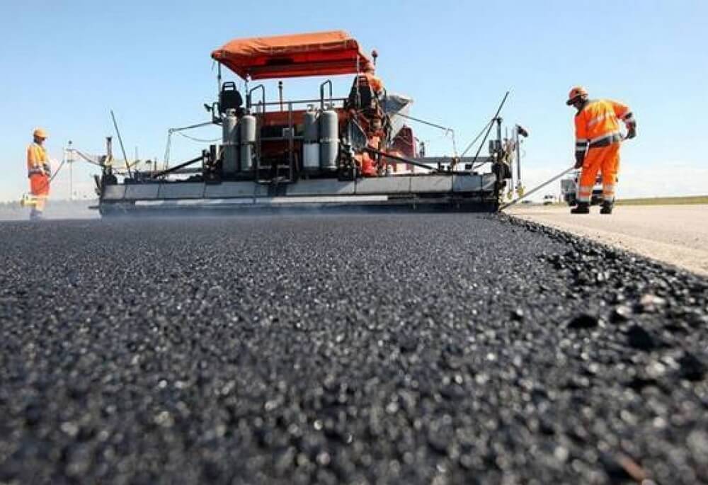 آسفالت خود ترمیم شونده چیست؛ کاربرد ها، انواع و مزایای آن